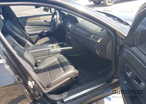 2016 Mercedes-Benz E 350 z USA, uszkodzony, nr VIN WDDHF5KB1GB214111